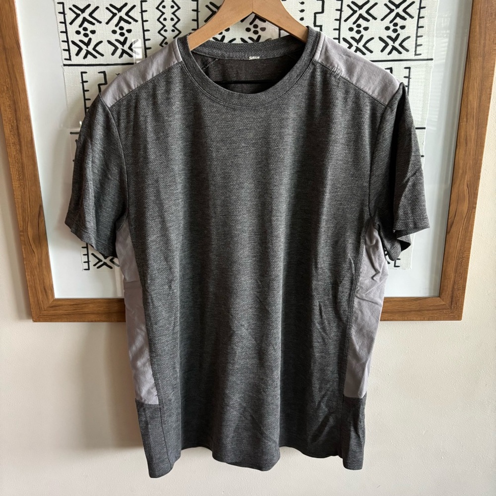 Lululemon‎ Short Sleeve Tee